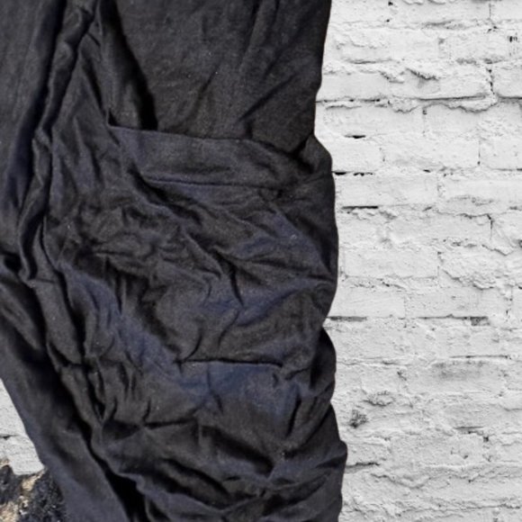 Black Lace Vest - Picture 5 of 7